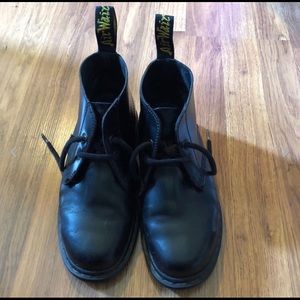 Doc Martens Boots Black US 7 Leather Grunge Short